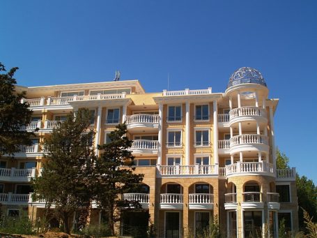 апартаменти за продажба "Вилла Рома", Несебър