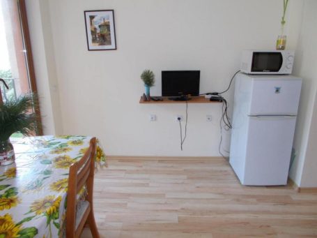 Продажба на студио в жилищен комплекс Orchid Fort Garden