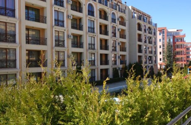 Продажа недвижимости в комплексе Villa Astoria на курорте Елените