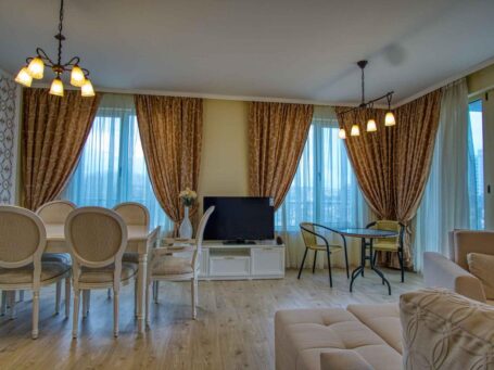 Id 61 Гостиная в трехкомнатной квартире на продажу в комплексе Villa Roma Несебр