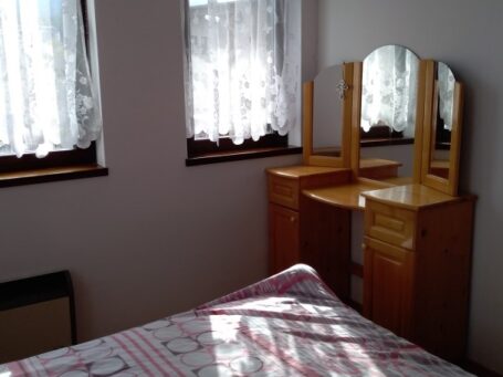 ID 32 Спальня, кровать, трюмо