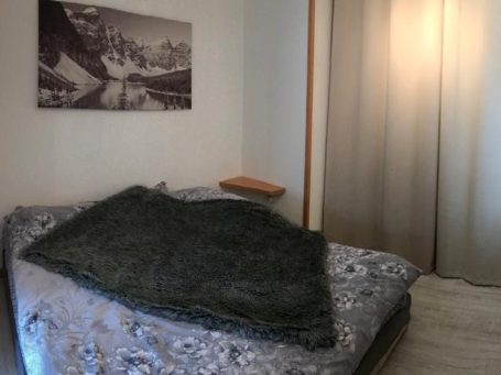 ID 100 Спалня с голямо легло