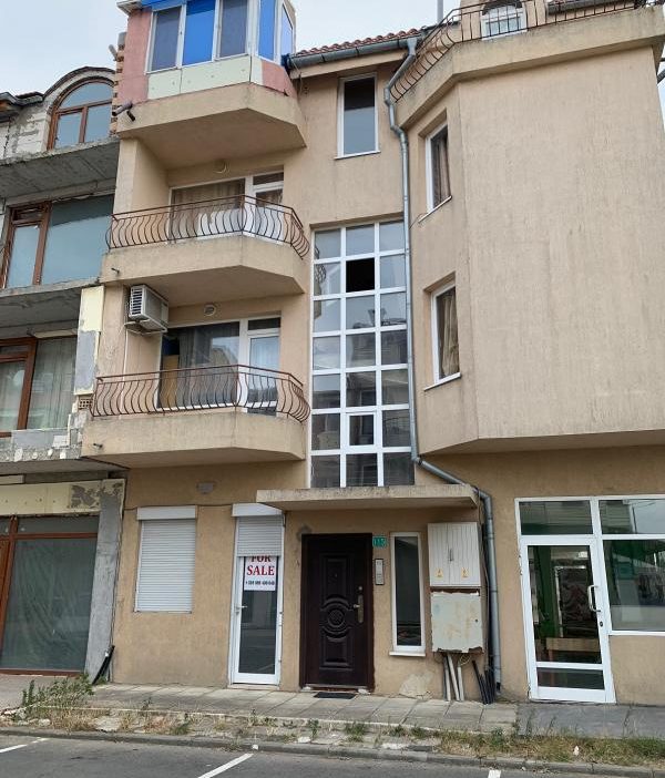 Продажба на студио в жилищна сграда без такса в Несебър Id 144
