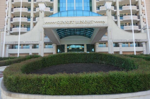 Id 123 Вход в комплекс Sunset Resort