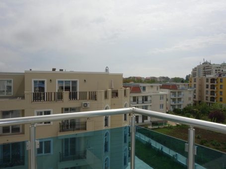 ID 83 Студио с гледка към планината в Несебър за продажба
