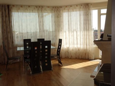 id 80 Двустаен апартамент до морето в жилищен комплекс Одисей Несебър