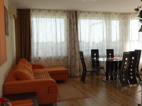 id 80 Апартамент с голяма тераса за продажба в Несебър