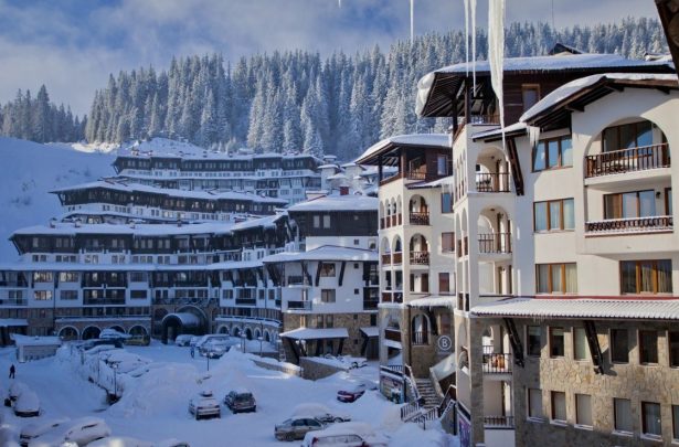 Трехкомнатные квартиры на продажу в комплексе Grand Manastira, Пампорово