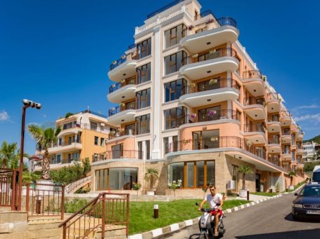 Комплекс Феникс в Свети Влас, България - имоти за продажба Id 161