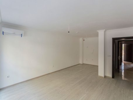 Two bedroom apartments for sale in Phoenix complex in Sveti Vlas