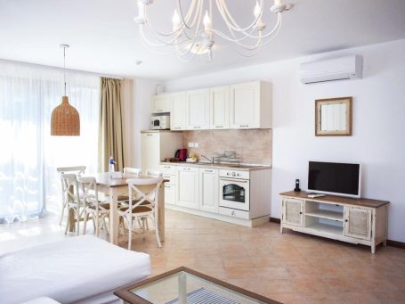 Двустайни апартаменти за продажба в Oasis Resort&SPA Id 187