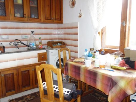 Id 152 Пример за кухня и трапезария