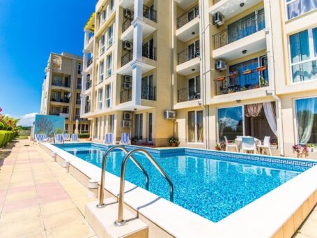 Бассейн в комплексе Golden Eye Residence Id 217 