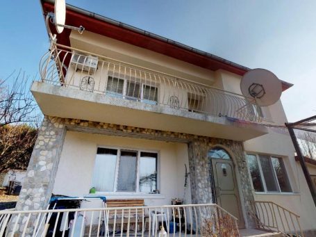Продава се къща в Кошарица Id 233