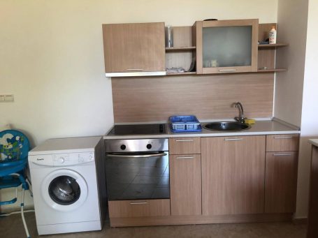 Кухня в тристаен апартамент за продажба във Watermill Id 219