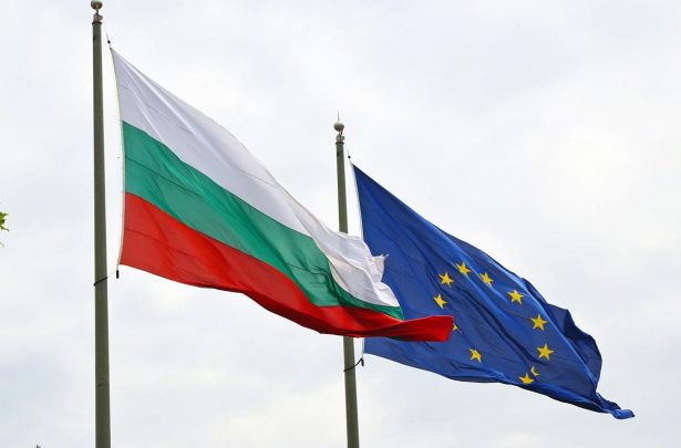 Get a residence permit in Bulgaria as a foreign company representative