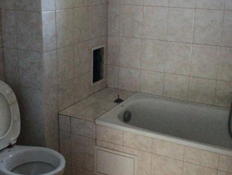 Id 277 Санитарен възел, вана