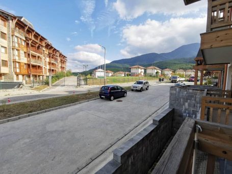 гледка към улицата id 308