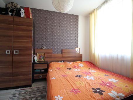 Id 327 Спалня