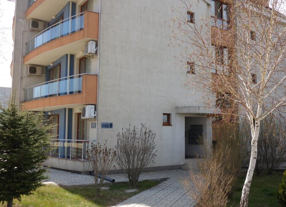 Id 355 Здание комплекса Мастро - недвижимость в Несебре