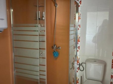 Id 35 санитарен възел