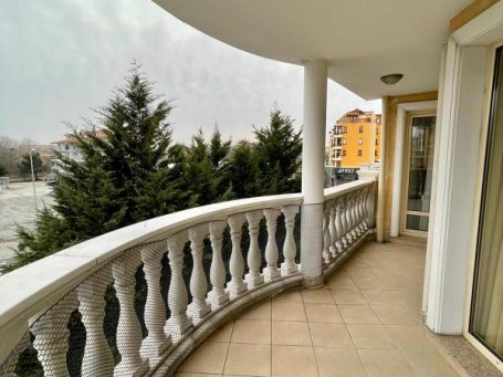 Id 382  Тераса