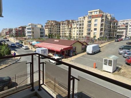 Id 400 Изглед от балкон - студио в Свети Влас - продажба