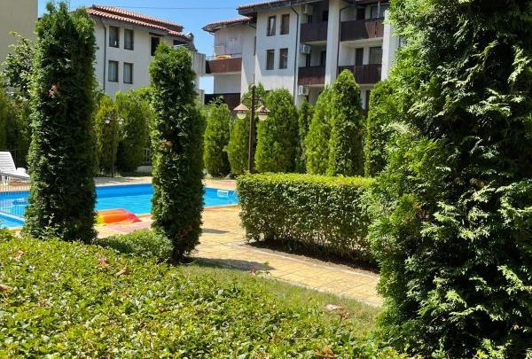 Id 411 Комплекс Villa South, Святой Влас