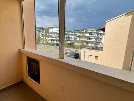Id 437 Голям втори балкон