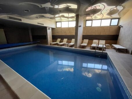 бассейн - комплекс Маcon Residence