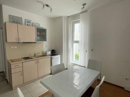 Id 456 Кухня, маса, столове