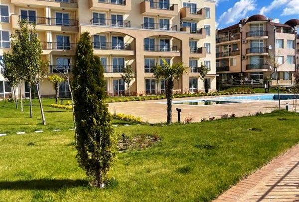 Студия с одной спальней с видом на море в Святом Власе - продажа