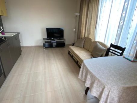 Id 476 Изглед към трапезария и хол
