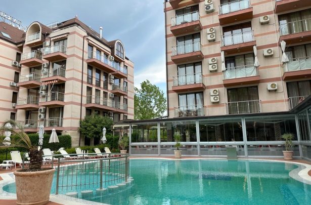 ID 560 Трехкомнатный апартамент в Солнечном берегу в комплексе Tarsis - продажа