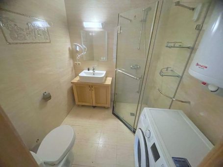 ID 543 Баня с душ и пералня