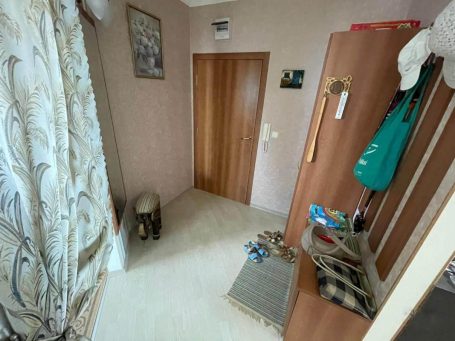 ID 540 Входно антре