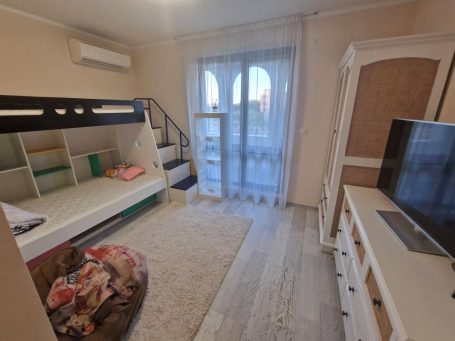 ID 536 Спалня