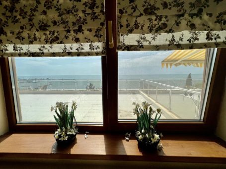 Id 489 Морска панорама от кухнята