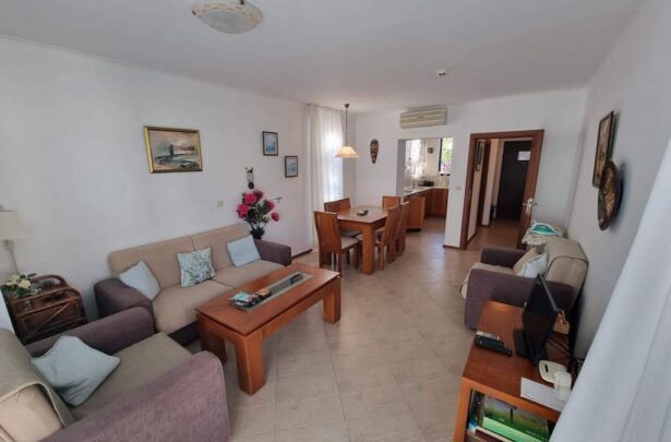 ID 605 Трехкомнатный апартамент в Bay View Villas в Кошарице
