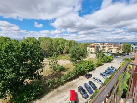 ID 572 Панорамна гледка от терасата