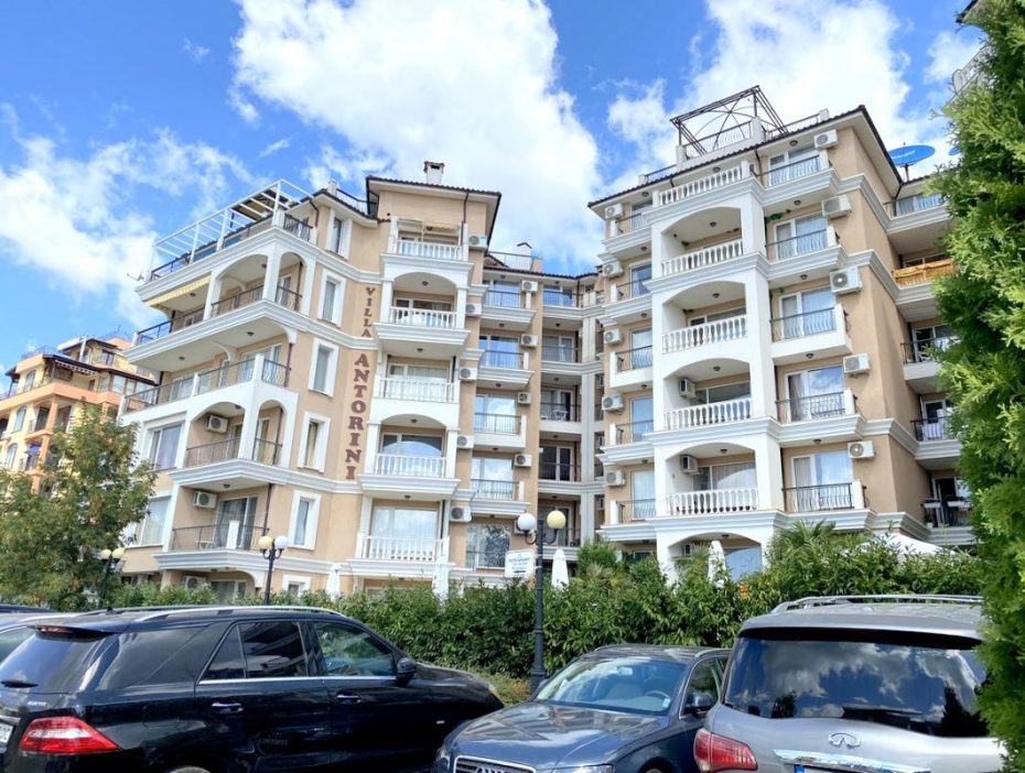 Апартамент в жилищен комплекс Villa Antorini с гледка море, Свети Влас