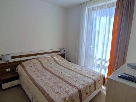 ID 560 Спалня с голямо легло
