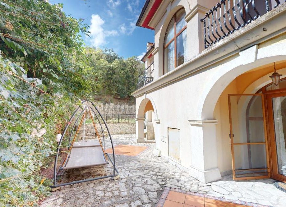 ID 574 Таунхаус с четири спални във Villa Romana в Елените