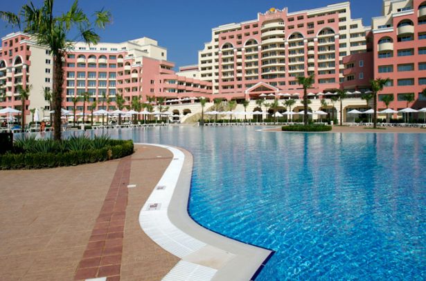 ID 730 Студия на первой линии моря в комплексе Majestic Beach, Солнечный берег