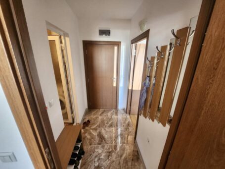 ID 743 Прихожая