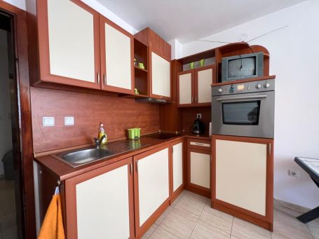 ID 776 Кухненска зона