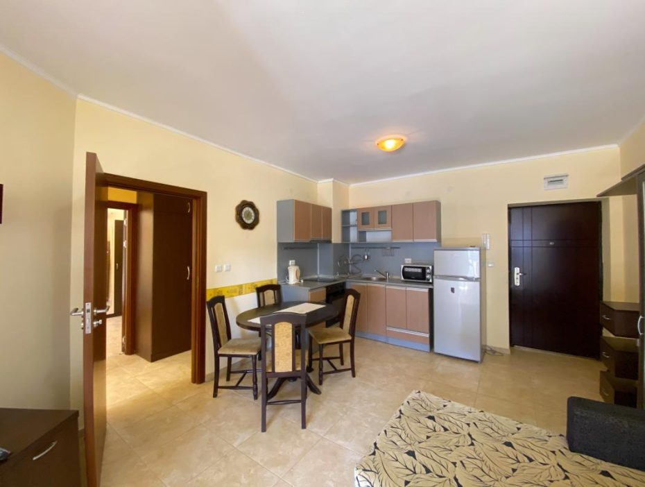 ID 754 Тристаен апартамент в Apollon 2, Равда - продажба