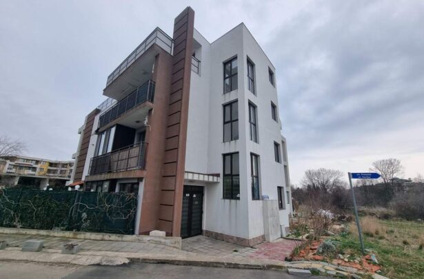 ID 792 Студия с низкой таксой поддержки в жилом доме - Равда