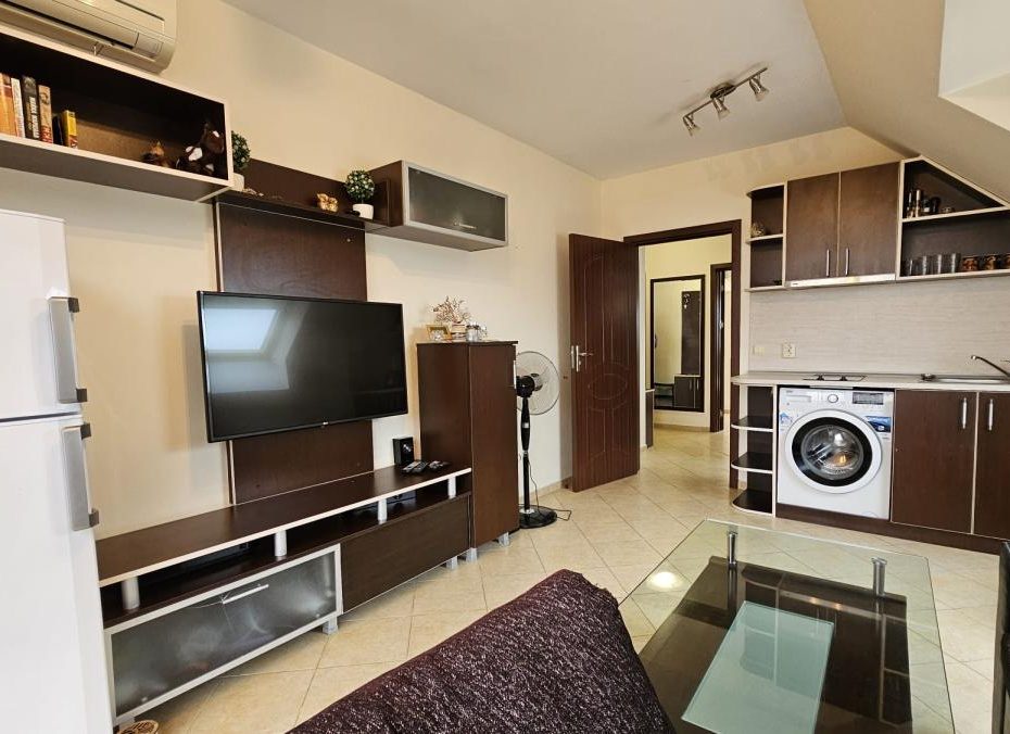Тристаен апартамент в комплекс Cascadas в Слънчев бряг