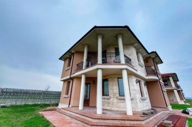 ID 812 Вилла в Поморие в комплексе «Pomorie Luxury Village» - продажа